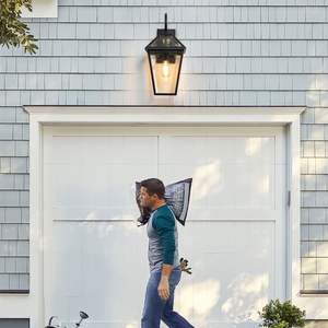 Lampe murale extérieure Db, corps en aluminium, étanche IP65, énergie solaire, lumière blanc chaud 3000K, forme carrée, verre trempé - Product Image 6