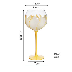 <span class=keywords><strong>Verre</strong></span> <span class=keywords><strong>à</strong></span> <span class=keywords><strong>vin</strong></span> rouge en cristal <span class=keywords><strong>à</strong></span> tige colorée peint <span class=keywords><strong>à</strong></span> la main <span class=keywords><strong>vintage</strong></span> - Product Image 2