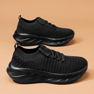 Nouvelles Chaussures de Sport en Maille Tissée 2026 – Chaussures de Course Amortissantes et Respirantes pour le Voyage et l'Extérieur – Style Couple - Product Image 2