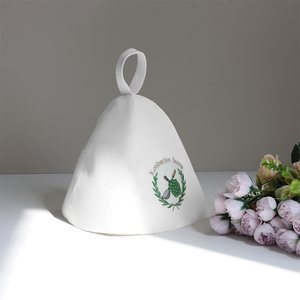 Un gorro de sauna de lana pura que conserva el vapor y deja que el vapor haga el resto. - Product Image 2
