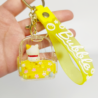 Porte-clés en acrylique Anime Chat Porte-Bonheur Jaune, Breloque Kawaii Maneki Neko à paillettes liquides, Créatif, Formes multiples, pour Sac/Voiture