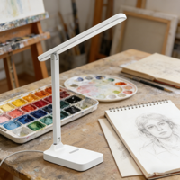 Lampe de bureau LED pliable moderne, protection des yeux et commande tactile, rechargeable ou branchement USB, lumière blanche pour l'étude et la lecture