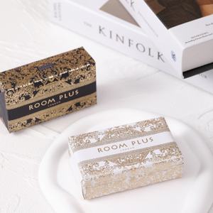 Savon biologique nourrissant au platine de luxe 200 g, extraits naturels de plantes, savon de <span class=keywords><strong>bain</strong></span> blanchissant, savon artisanal pour le visage et le corps - Product Image 2