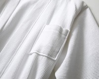 Peignoir d'hôtel unisexe 100 % coton avec tissage gaufré, style kimono, élégant, longueur genou, printemps, ODM, logo frontal