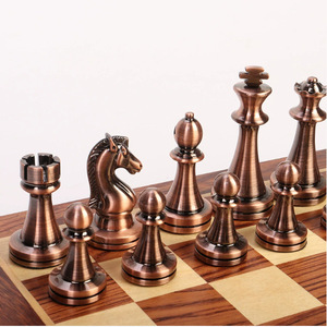 Set di <span class=keywords><strong>Scacchi</strong></span> in Legno di Alta Qualità con <span class=keywords><strong>Scacchiera</strong></span> Pieghevole <span class=keywords><strong>e</strong></span> Pezzi in Rame, Gioco Educativo Competitivo, Piccolo Regalo - Product Image 4