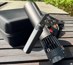 Scooter Subacqueo Elettrico Impermeabile di Ultima Generazione 2026 con Batteria da 5000mAh e Velocità di 4,5 mph - Product Image 4