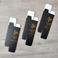 Boîtes cosmétiques noires personnalisées avec impression dorée - Boîtes d'emballage de luxe pour crème solaire et parfum