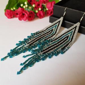 Pendientes Largos con Cuentas, Creaciones Hechas a Mano - Product Image 1