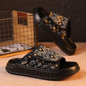 2026 new summer outerwear soft-soled single-toe <b>slippers</b> men trendy fashionable ethnic style cool <b>slippers</b> casual beach shoes - Product Image 3