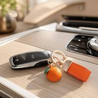 Porte-clés en alliage de zinc à motif de fruits de dessin animé, plaqué or, marque Tide, pour voiture, avec cordon mignon, pendentif couple, USB