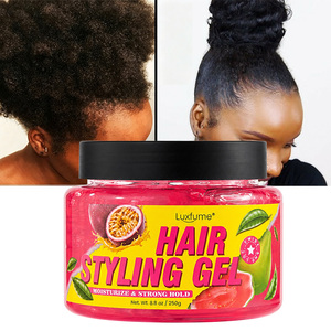 Gel Coiffant Professionnel pour Cheveux : Fixation Extra Forte pour Chignons Lisses et Coiffures Arrière Raides - Product Image 1