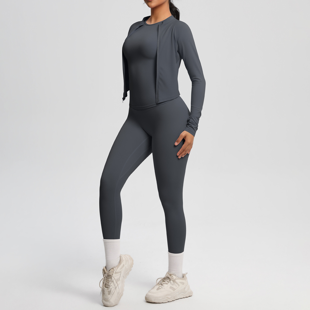 ชุดสามชิ้น-สีเทากราไฟท์