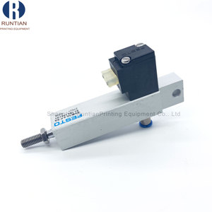 CHeidelber SM 102 Solenoid Valve 61.184.1141/01 Heidelber Cylinder Valve - Product Image 1