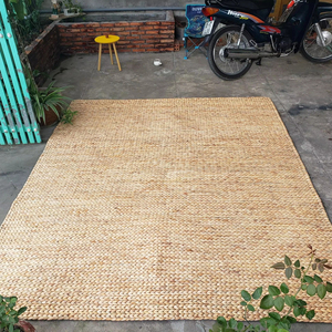 Chemin de table en jacinthe d'eau tressé à la main, esthétique bohème, pour décoration de lit, tapis de table en paille tressée, accessoire de maison durable de style ferme - Product Image 1