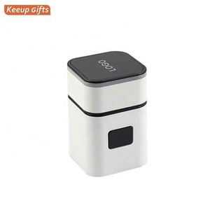 Adaptateur de Voyage Universel Réglable de Haute Qualité avec Lumière, Prise Promotionnelle Portable Blanche pour Utilisation Mondiale - Product Image 3