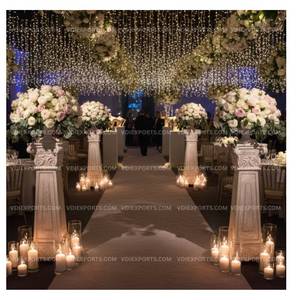 Pedestal de Fibra de Vidrio Clásico de Primera Calidad, Decoración de Lujo para Entrada, Pasillo y Aisle de Boda - Product Image 1