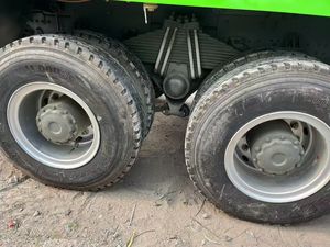 รถบรรทุกดินดีเซล Sinotruk HOWO มือสองราคาถูก รุ่น 336 371 400 ขับเคลื่อน 8x4 - Product Image 5