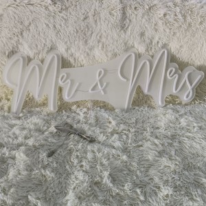 Enseigne néon LED Aladin RGB en acrylique '<span class=keywords><strong>Mr</strong></span> Mrs' – Décoration murale pour mariage, anniversaire, chambre – Lumière romantique, attrayante et durable - Product Image 2