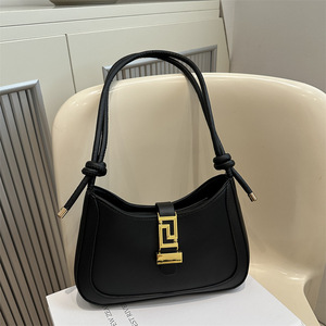 Bolso cruzado con <span class=keywords><strong>cadena</strong></span> a la moda, bolso negro para axilas <span class=keywords><strong>de</strong></span> nicho, nuevo bolso <span class=keywords><strong>de</strong></span> hombro a la moda para cosméticos - Product Image 5