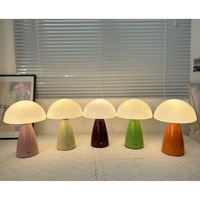 Lampe de table en céramique rechargeable en forme de champignon, USB-C, 3 températures de couleur, à intensité variable par toucher, sans fil, pour la décoration de la maison et des hôtels