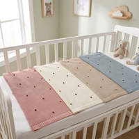 Couverture pour bébé en coton pur tricoté pour toutes les saisons avec décoration en pompon