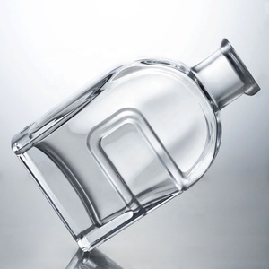 La Aduana Vende Al Por Mayor Una Botella De Vidrio Transparente De <span class=keywords><strong>Ron</strong></span> Tequila De 500 ml 700 ml 750 ml Con Corcho - Product Image 3