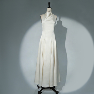 Abito Lungo Elegante Francese di Alta Gamma con Collo all'Americana e Schiena Scoperta, Nuovo Stile Estivo di Lusso Accessibile Occidentale per Taglia XS, Lunghezza al Pavimento - Product Image 5