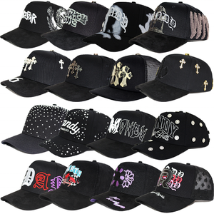 หมวกเบสบอลผู้ชายทรงเวราแคป 5 แฉก ปีกโค้ง ผ้าหนังกลับผสมผ้าฝ้าย ปักลายคลาสสิก คุณภาพสูง สีดำ รับสกรีนโลโก้ - Product Image 1