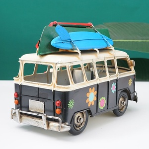 Figurines de bus rétro en fer, modèle de bus en métal, bus de plage vintage, <span class=keywords><strong>miniatures</strong></span> avec skateboard, décoration de bar à domicile, artisanat pour enfants, cadeau - Product Image 4
