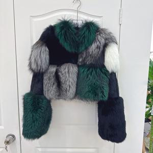 RX 모피 사용자 정의 스탠드 칼라 밍크 긴 소매 전체 펠트 여성 진짜 푹신한 빨간 여우 폭격기 크롭 코트 미니 여우 모피 재킷 - Product Image 3