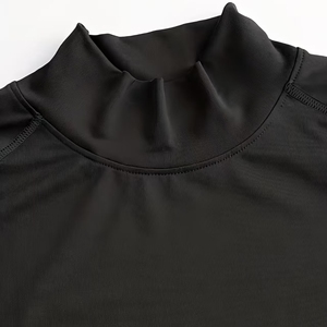 Haut de compression à col montant pour hommes, idéal pour le BJJ, le MMA, le <span class=keywords><strong>surf</strong></span>, la gym, les activités sportives et l'entraînement en arts martiaux - Product Image 4