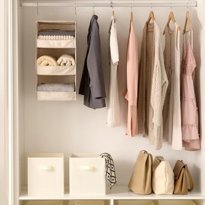 Organizador de Armario Colgante de 3 Estantes, Estantes de Almacenamiento de Tela Color Caqui para Organizar el Dormitorio - Product Image 2