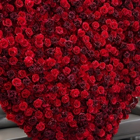 5D Rote Herzförmige Künstliche Rosenblumenwand Seidenblumen-Hintergrund Rein Handgefertigt Umweltfreundlich Wasserdicht Hochzeitsdekoration