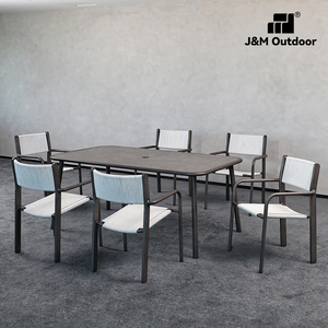 <span class=keywords><strong>Ensemble</strong></span> table et chaises de salon J&M Outdoor 6 places, léger et robuste, pour usage familial quotidien. - Product Image 3