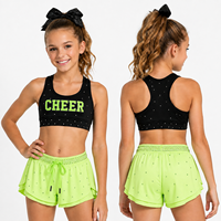 Ensemble soutien-gorge et short de cheerleading personnalisé vert néon noir avec strass étoilés, haut dos nageur et short à volants, uniforme d'entraînement d'équipe