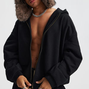 Sudadera con Capucha Negra Corta de Alta Calidad Personalizada, con Logotipo Bordado en 3D, Parches y Etiqueta Tejida, Estilo Urbano para Hombre - Product Image 1