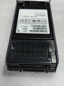 X670A 15.3TB SAS 12G SFF SSD 108-00530 SP-670A pour NETAPP DS224C en stock, SSD serveur 15.36TB X670A-R6 - Product Image 5