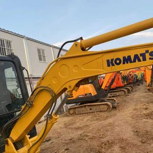 Komatsu รถตักดินไฮดรอลิกแบบ PC35MR-2มือสองเหมาะสำหรับงานก่อสร้าง/ขุดเพื่อการเกษตร - Product Image 5