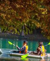 Kayak transparent en PC, kayak double transparent avec moteur, pare-soleil et éclairage LED à vendre