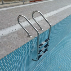 Résistant à la corrosion facile à installer en acier inoxydable 304 <span class=keywords><strong>échelle</strong></span> <span class=keywords><strong>de</strong></span> <span class=keywords><strong>piscine</strong></span> antidérapante en <span class=keywords><strong>3</strong></span> étapes hauteur 1330mm - Product Image 6