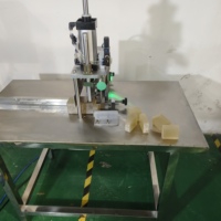Machine de fabrication de savon découpeuse automatique de coupe-savon fait main avec table