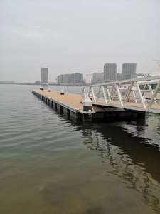 Sistemas de Muelles Flotantes de Aluminio y Plástico Moldeado por Soplado de Diseño Personalizado para Uso en Plataformas Flotantes - Product Image 3