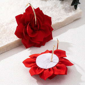 Boucles d'oreilles pendantes géométriques élégantes en résine et tissu à motif floral, style français tendance, pour femme, idéales pour les fêtes - MANGE JB111 - Product Image 5