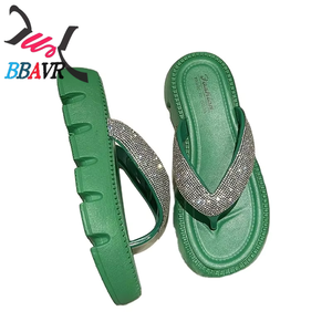 Sandalias de Plataforma con Pedrería Brillante, Nuevas y Más Vendidas, Sandalias de Alta Gama para Mujer, Tendencia en Calzado Femenino - Product Image 1