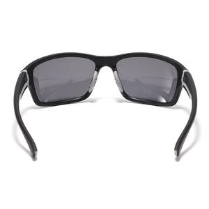Gafas de Sol Deportivas Polarizadas P519, Montura Negra, Lentes TAC, Protección UV400, para Ciclismo, Pesca y Actividades al Aire Libre - Product Image 3