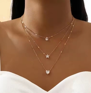 Venta al por mayor de joyería Unisex Vintage pentagrama multicapa amor corazón estrella circón encanto gota colgante 18K chapado en oro Retro - Product Image 4