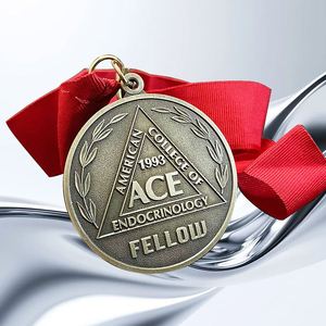 Medallas de Oro Personalizadas para Judo, Taekwondo y Karate, Premios de Metal Grabado de Primera Calidad - Product Image 1