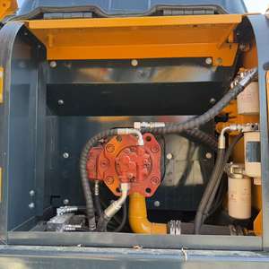 Excavatrice sur chenilles Hyundai HX220A L d'occasion, 22 tonnes, bon état, faible nombre d'heures de travail - Product Image 2