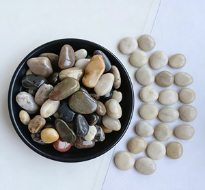 Pierre <span class=keywords><strong>de</strong></span> galet <span class=keywords><strong>de</strong></span> rivière naturelle, polie, écologique et durable, directement <span class=keywords><strong>de</strong></span> l'usine, pour la construction <span class=keywords><strong>de</strong></span> designs modernes, l'aménagement paysager et les allées. - Product Image 3