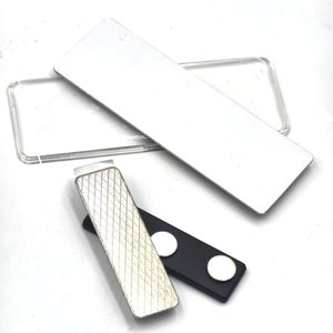 Badge <span class=keywords><strong>magnétique</strong></span> réutilisable en plastique <span class=keywords><strong>transparent</strong></span> avec aimant puissant - Product Image 2